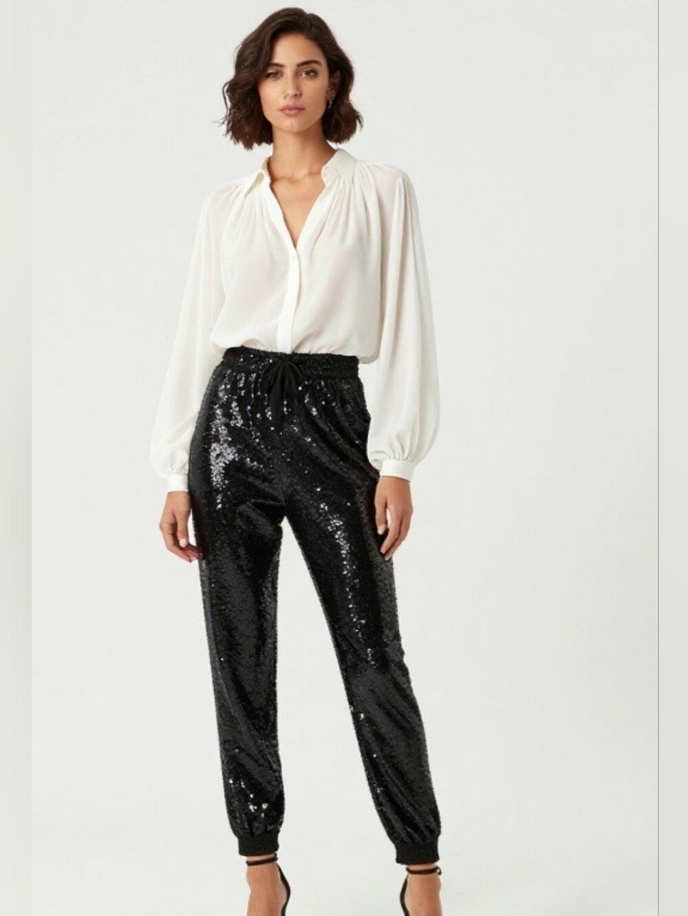 Trouve Sequin Black Jogger Pants